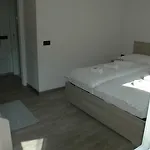 La Corte Di Magu Apartman *