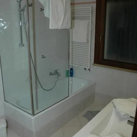 La Corte Di Magu * مالتشيزينيه