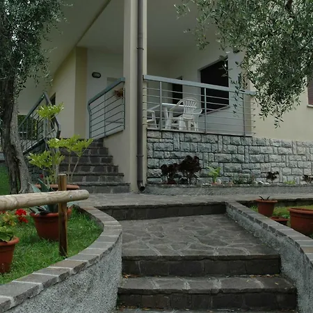 La Corte Di Magu مالتشيزينيه